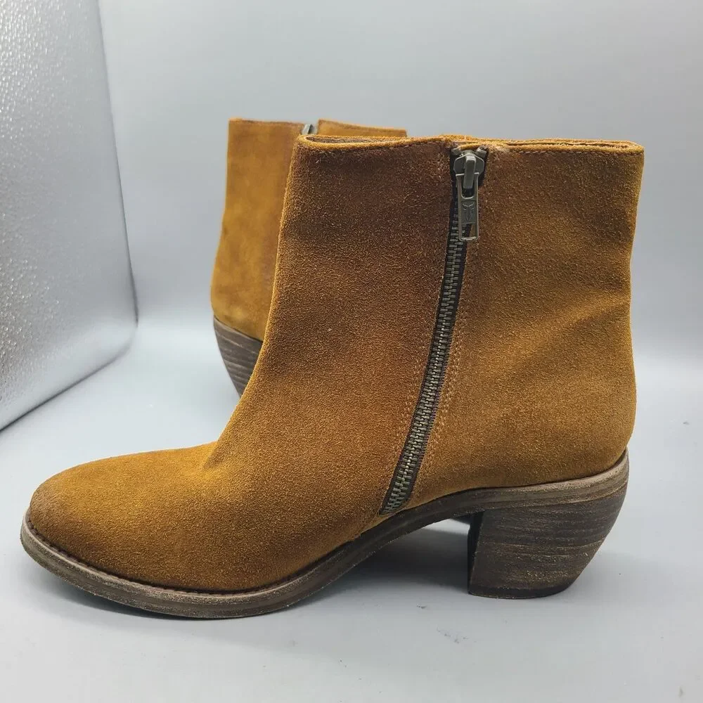 Frye Rosalia Bootie Womens Sz 9 Brown Tan Suede  Ankle Zip Shaped Heel New
